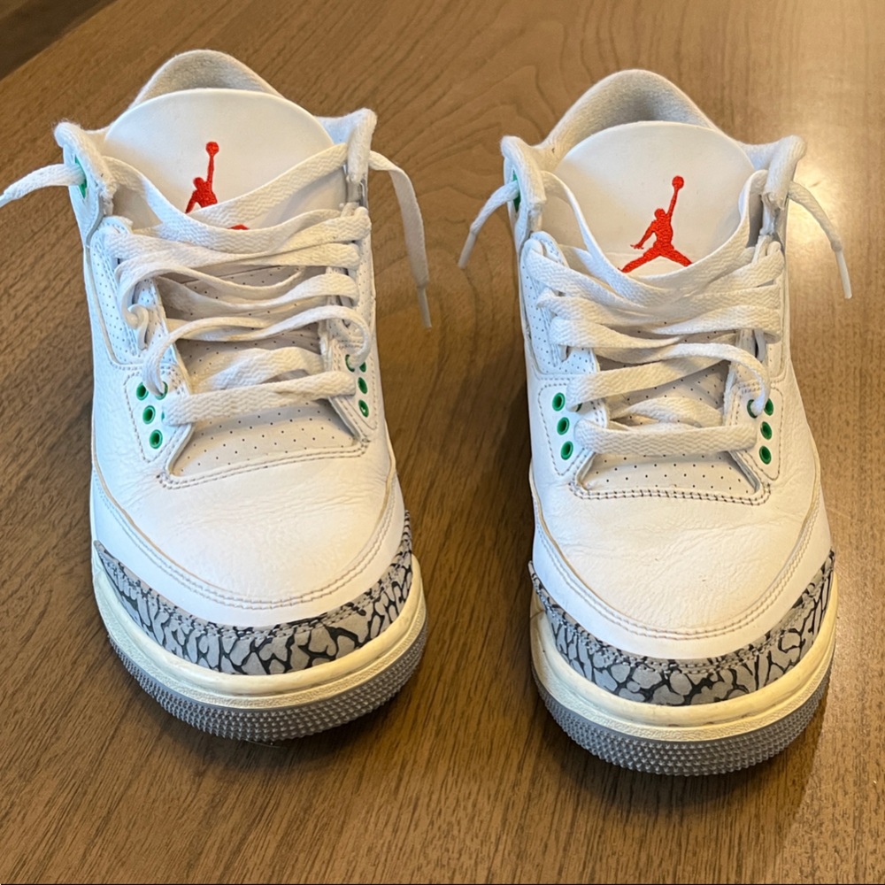 Nike Air Jordan retro 3 red, white, green